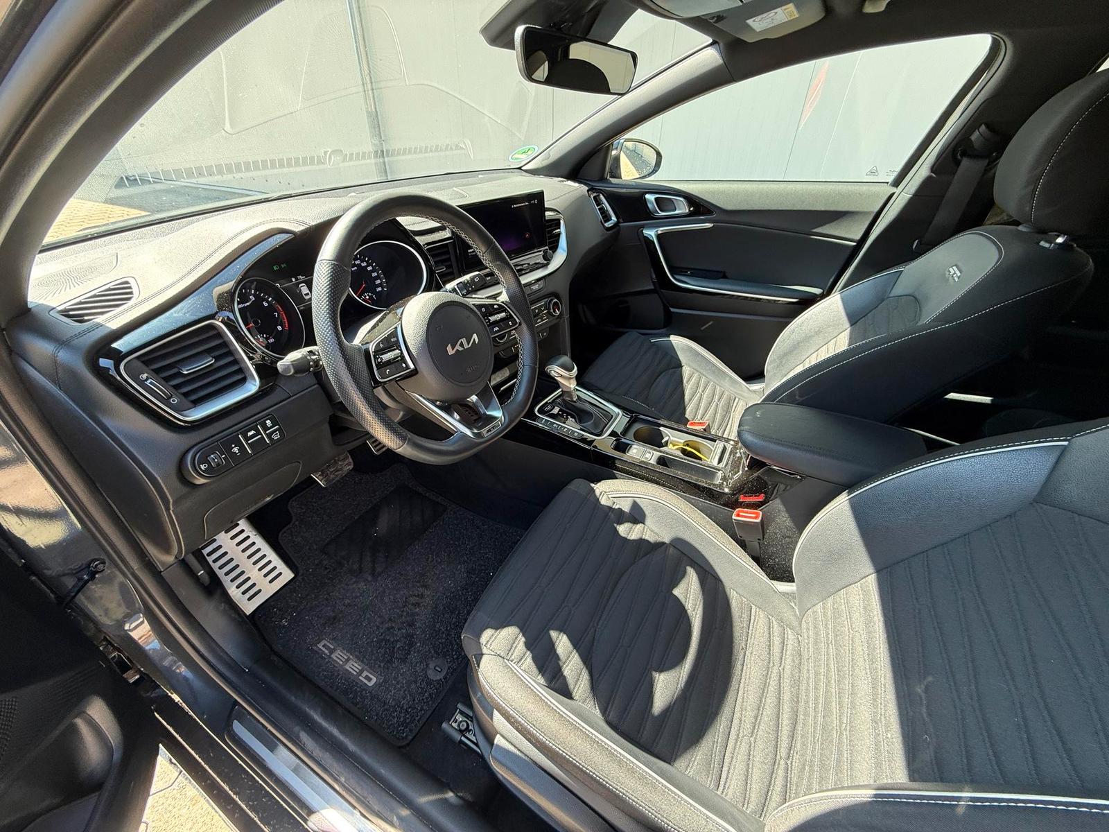 Kia ProCeed 1.5 T-GDI GT-Line,Navi, AppCon.,SHZ,L...