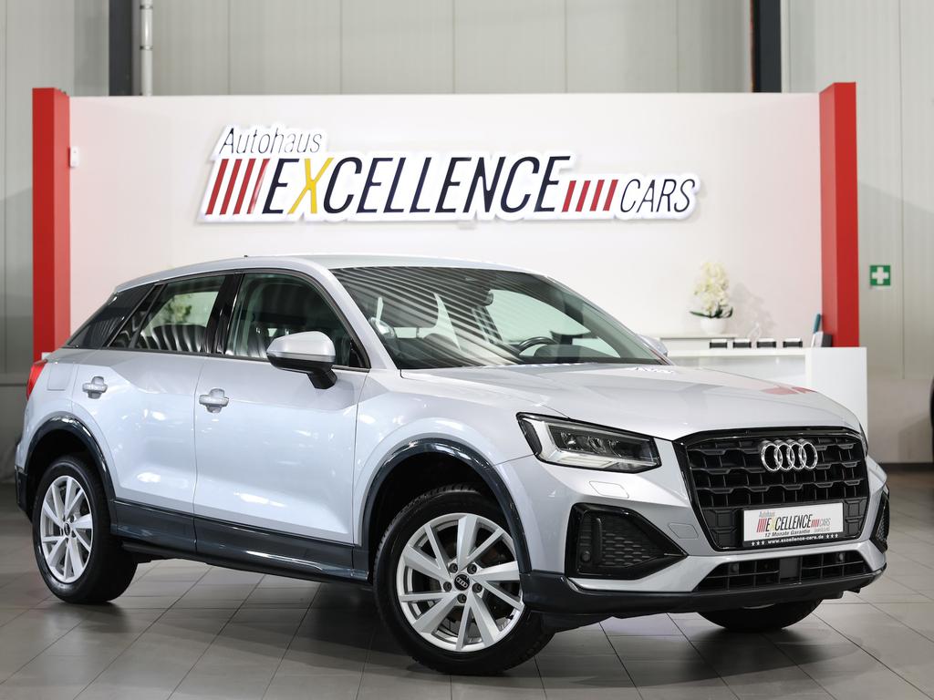 Audi Q2 35 TFSI ADVANCED SILVER  BLACK  LED LEDER 2021