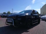Jeep Cherokee Style*4WD*wenig KM*Trittbretter*Bullfän - Jeep Cherokee: Allradantrieb