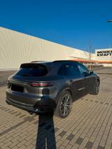 Porsche Cayenne 2.9 V6 S Tiptronic S - Porsche Cayenne in Halle
