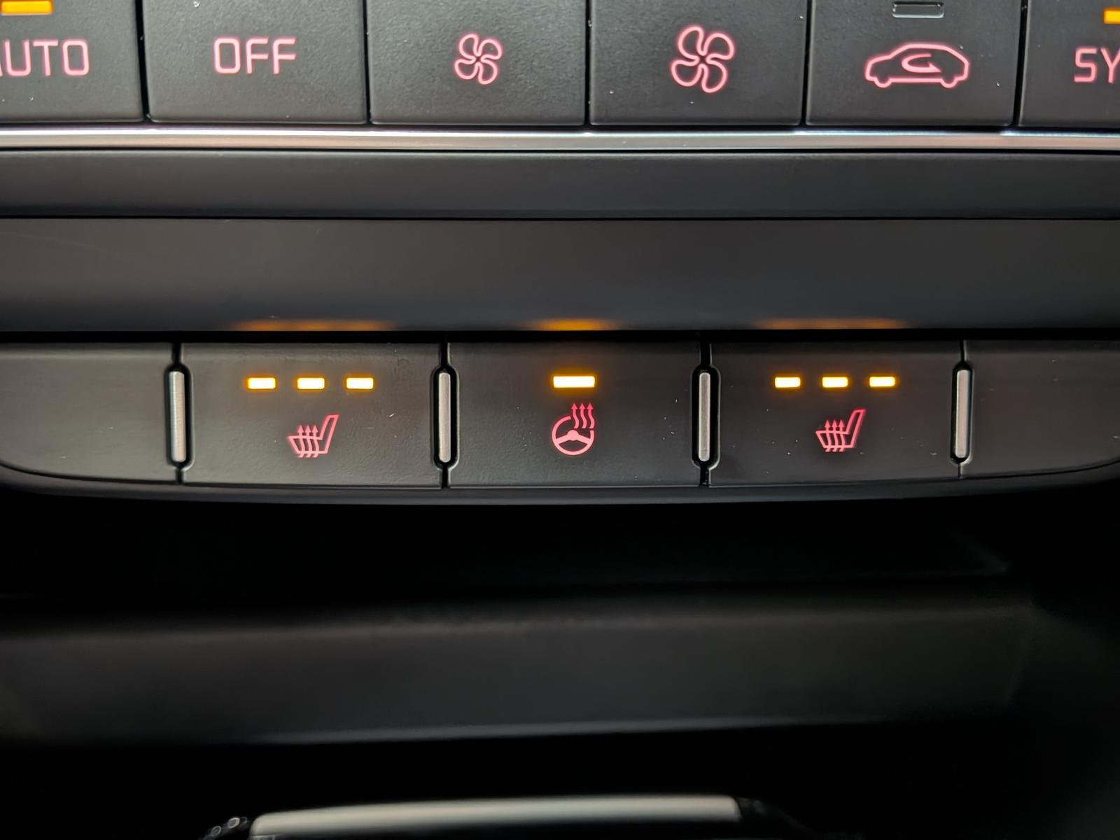 Kia cee'd Sportswagon 1.5 DCT Spirit JBL LED Cam ACC