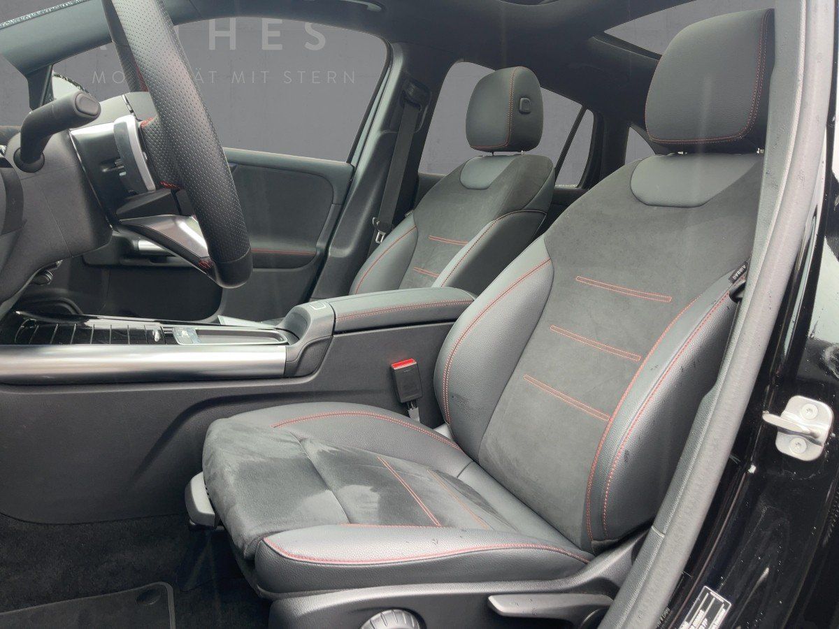 Fahrzeugabbildung Mercedes-Benz GLA 200 d AMG/Night/Pano/Kamera/AHK