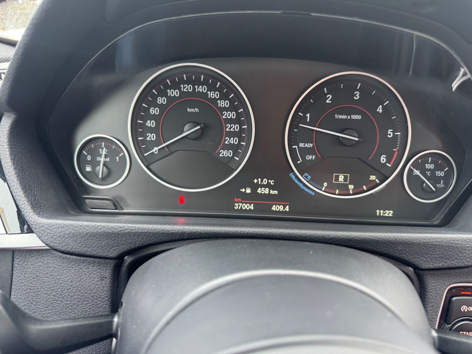 Fahrzeugabbildung BMW 330 xDrive Sport Line erst37000km+Panorama+HUD