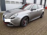 Alfa Romeo Giulietta 1.8 TBi 177 kW TCT Veloce Liebhaberfz. - Alfa Romeo Giulietta: Tct