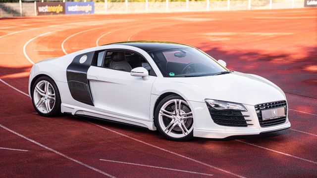 Fahrzeugabbildung Audi R8 4.2 V8/Unikat/30k Investiert/Sammlerfahrzeug