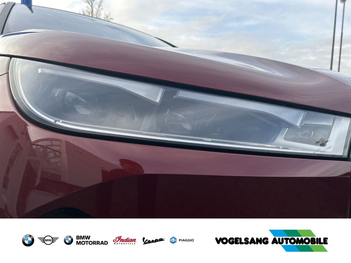 Fahrzeugabbildung BMW iX xDrive 50,Sport,Laserlicht,PanoSkyLounge,Head