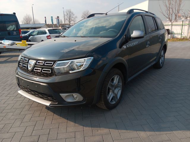 Dacia Logan MCV II Kombi Stepway Behindertenfahrzeug