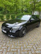 Mercedes-Benz C 300 AMG-Line Night-Paket - Mercedes-Benz C 300 von privat