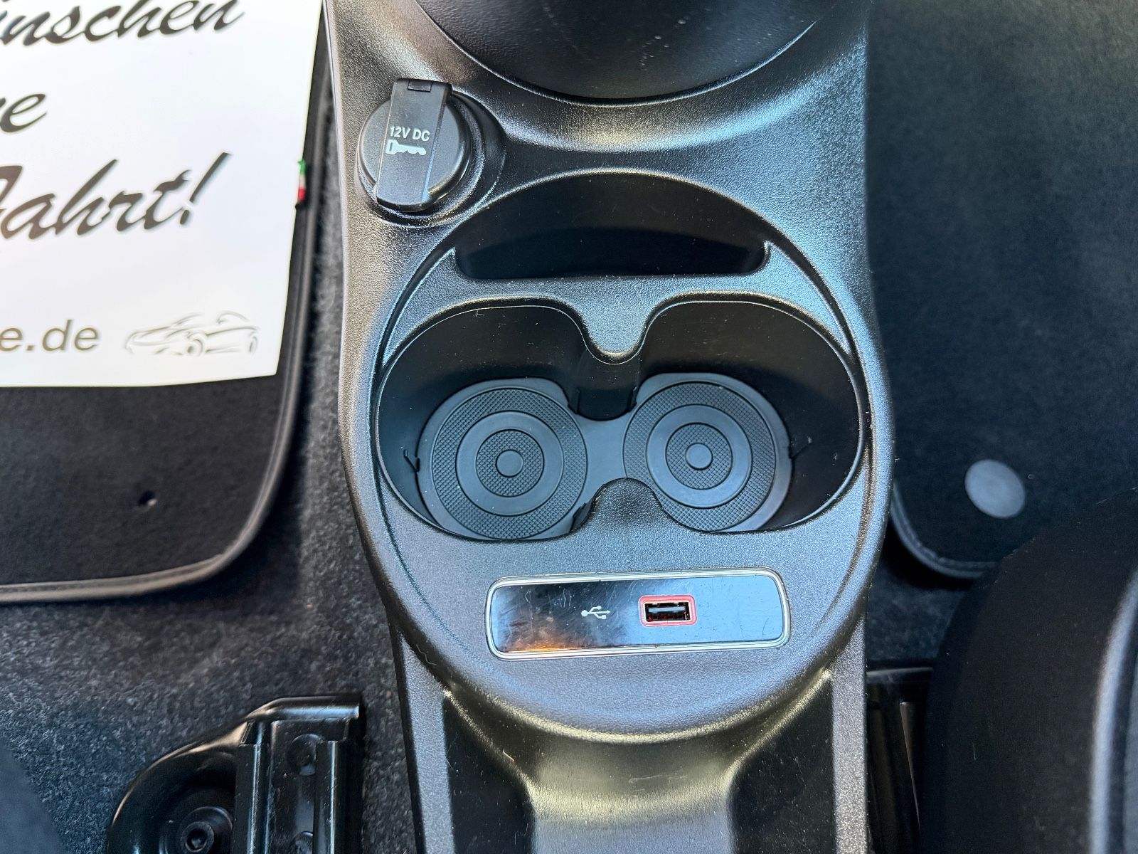 Fahrzeugabbildung Fiat 500 Lounge APPLE CAR PLAY PDC PANORAMA