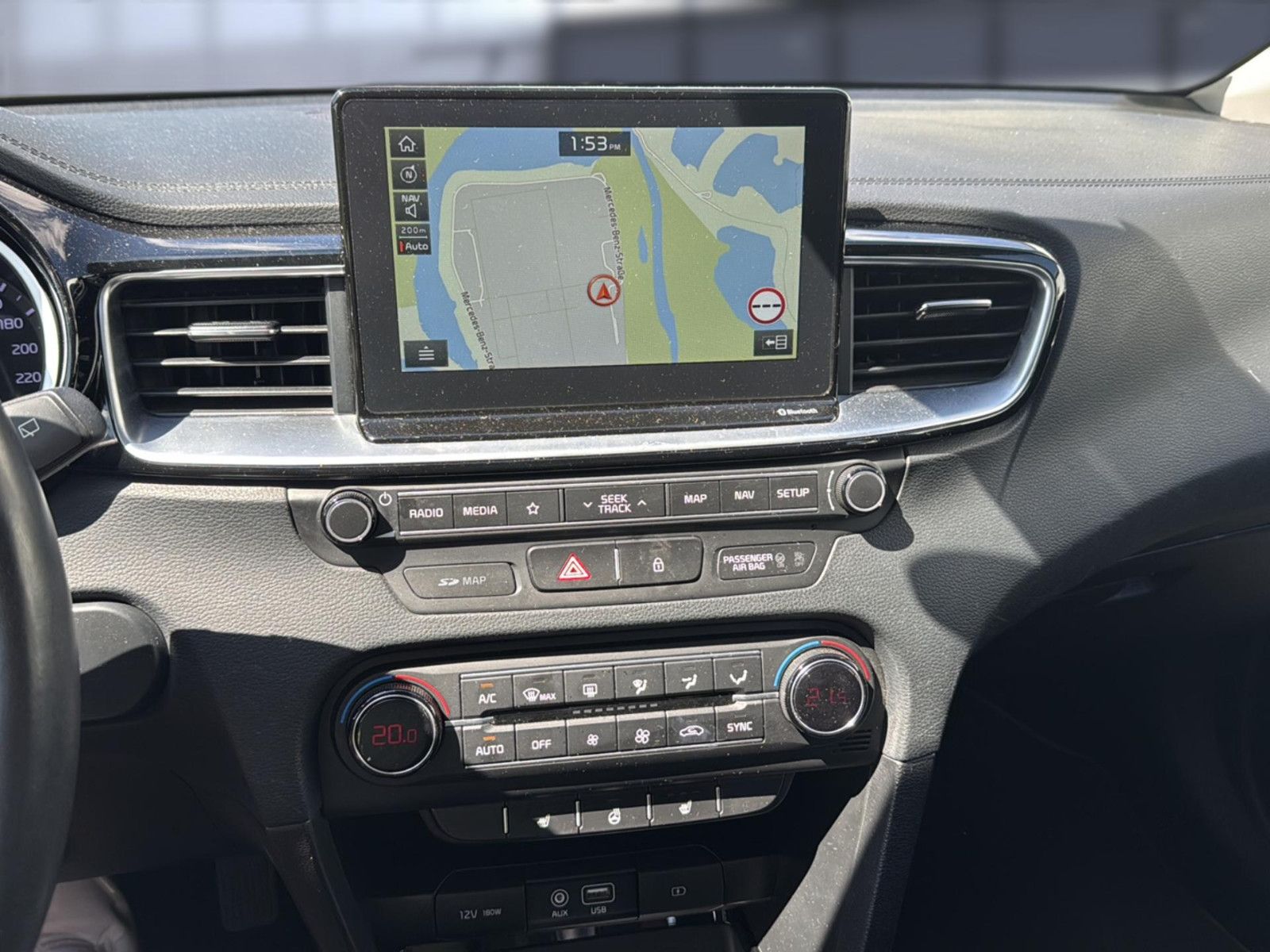 Fahrzeugabbildung Kia cee'd 1.4 TGDI Vision/ 1. Hand