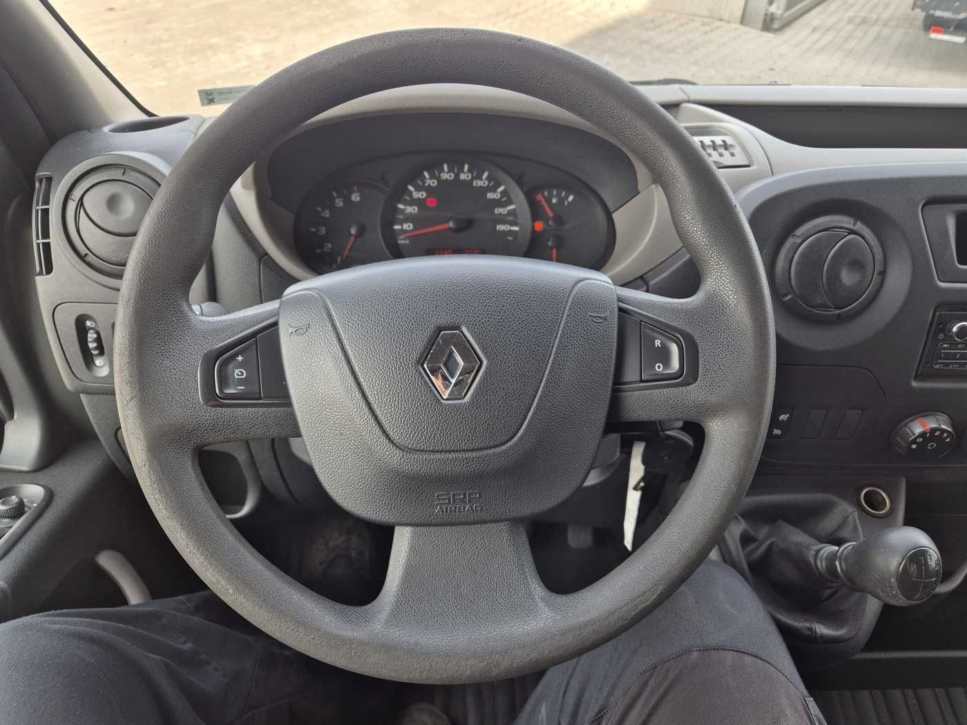 Fahrzeugabbildung Renault Master 2.3 dCi / KLUBB K32, 12,5m