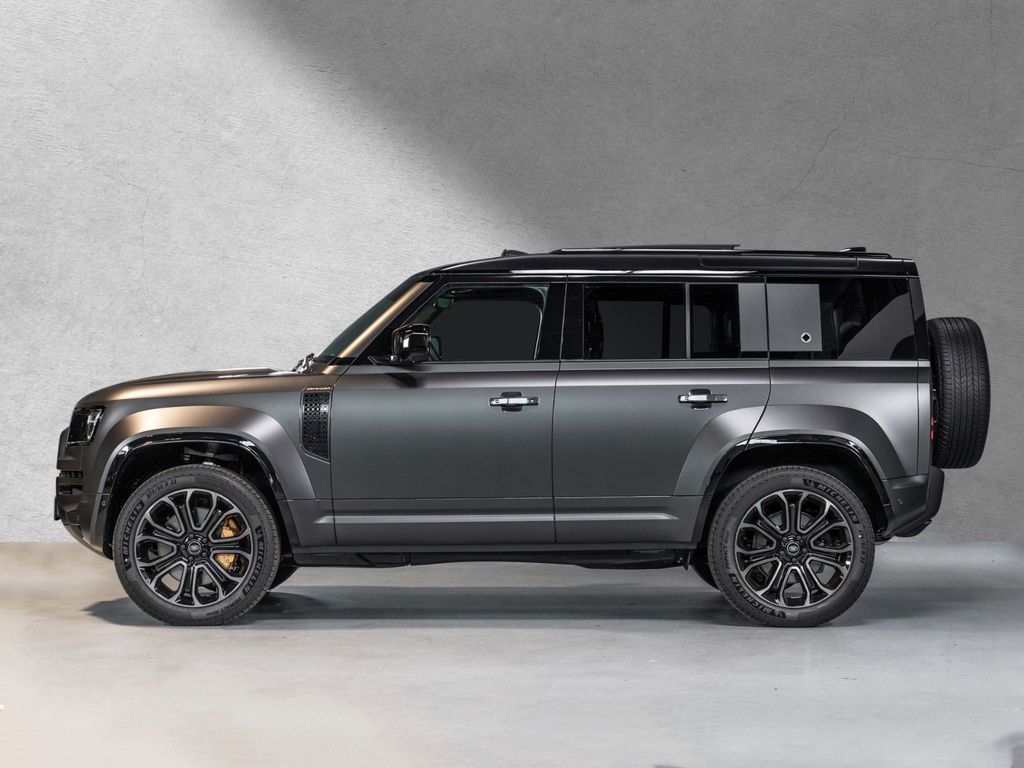 Land Rover Defender OCTA Edition One P635 AWD - STOCK !!!!