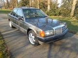 Mercedes-Benz 190D 2.5 TURBO DIESEL   - Mercedes-Benz 190 mit Diesel-Antrieb