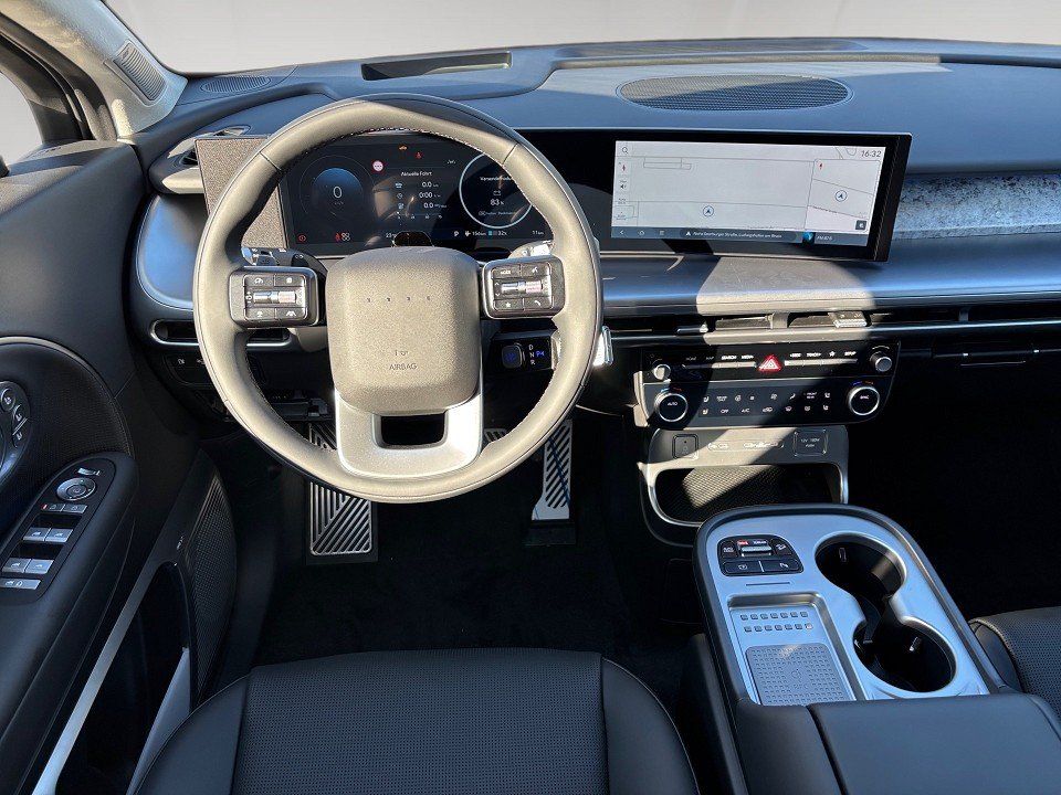 Fahrzeugabbildung Hyundai IONIQ 9 6-Sitzer 110kWh 307PS AWD UNIQ