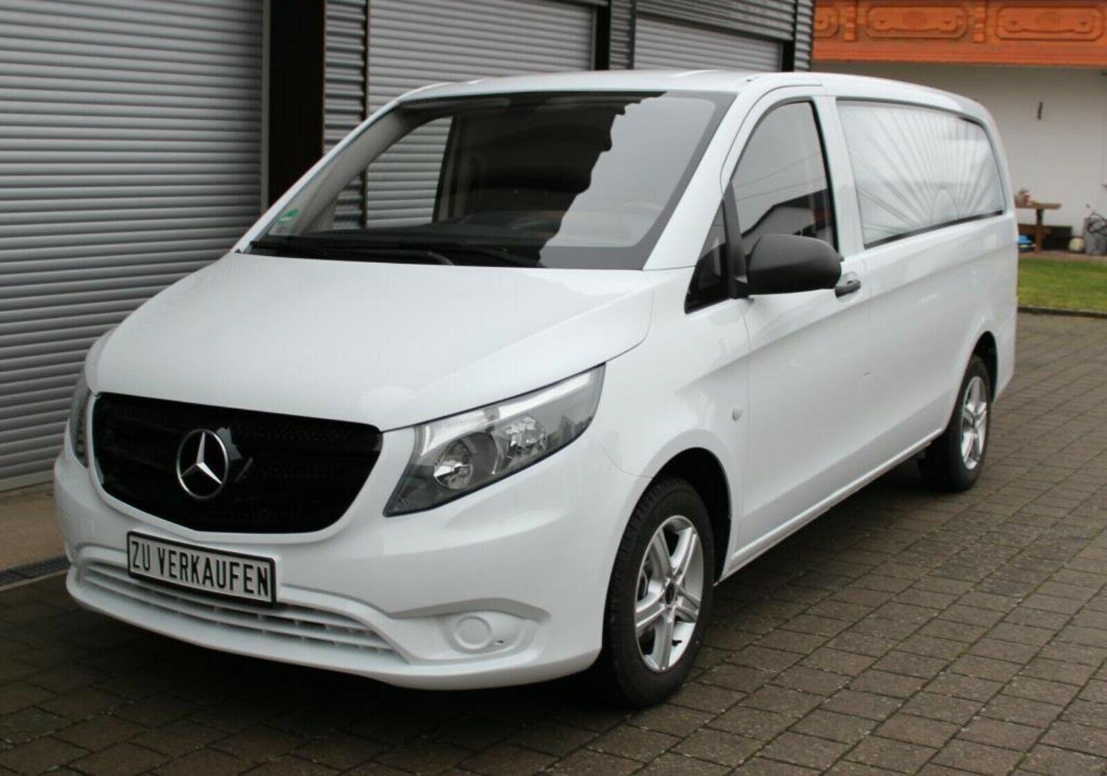 Mercedes-Benz Bestattungswagen/Leichenwagen Vito 111 CDI