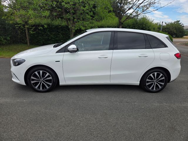 MERCEDES-BENZ B 250 e DCT 2 Hand