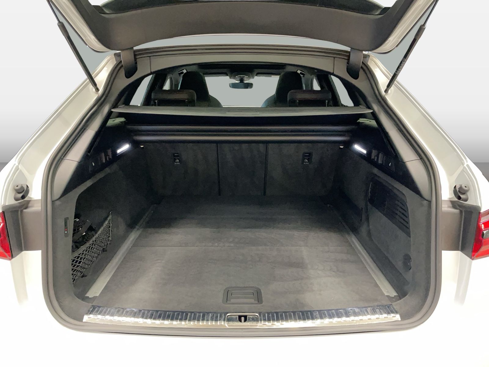 Audi S6 - Bild 12