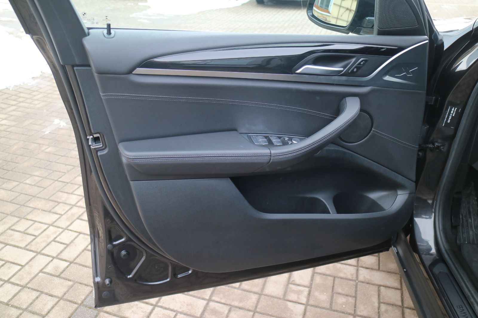 BMW X3 xDrive 30 d-M-Sport-PANO-Vollleder-ALU-19 foto 18