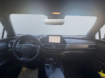Lexus UX - 11