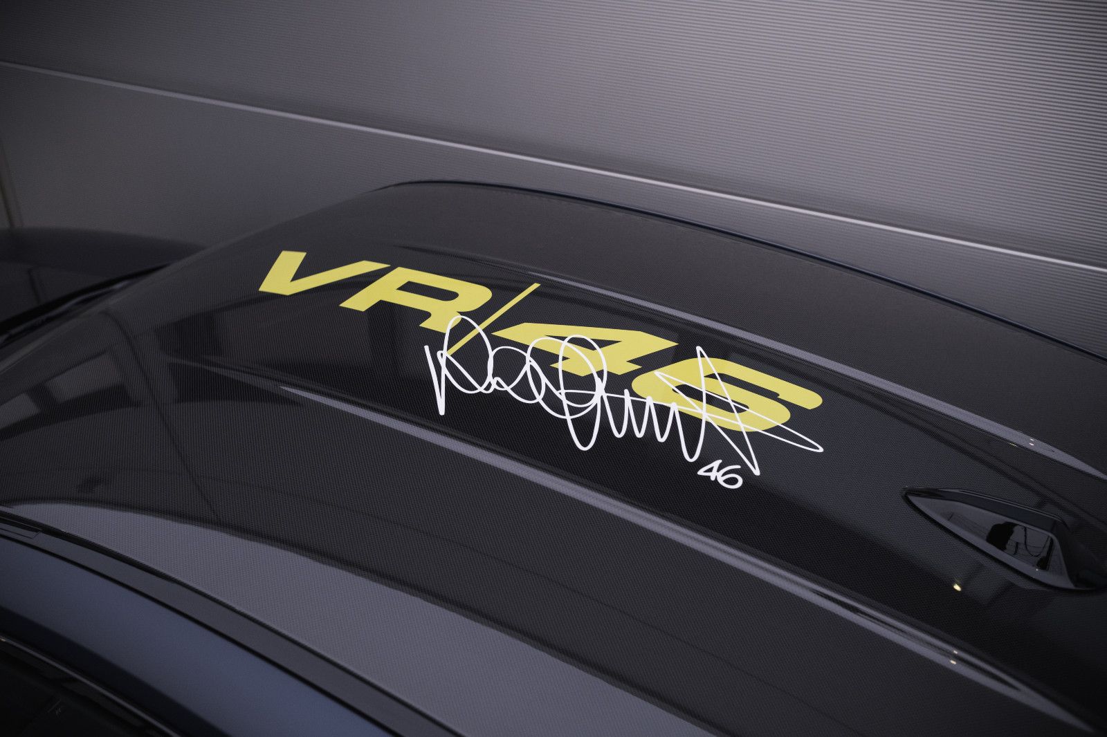 Fahrzeugabbildung BMW M4 Coupe CS "VR 46" - Sonderleder-Keramikbremse