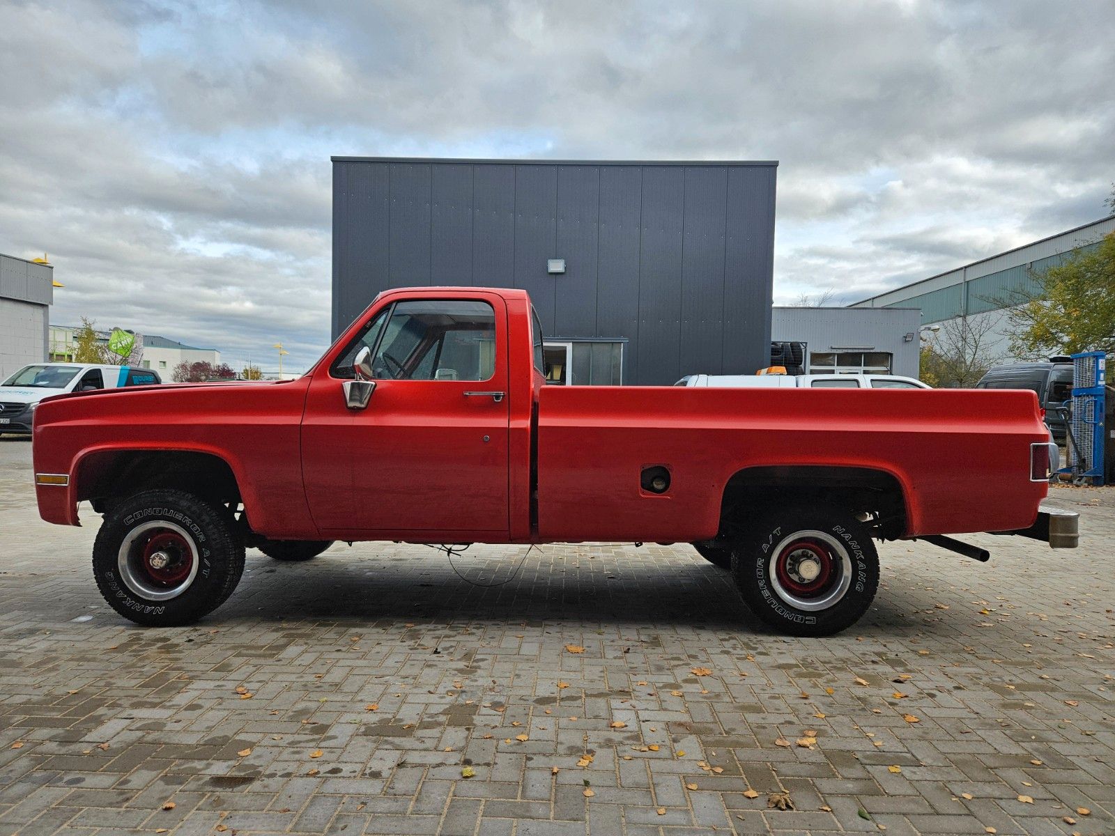 Fahrzeugabbildung Chevrolet K10 Silverado 1/2-ton Pickup 5,0 Small Block