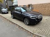 BMW X5 xDrive40d - M Paket  - BMW X5 in Bochum