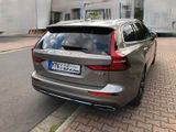 Volvo V60 T6 AWD Geartronic Inscription B&W AHK - Volvo in Frankfurt (Main)