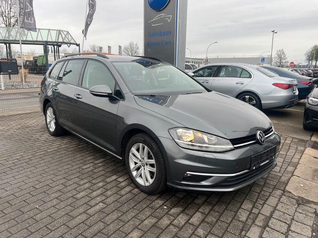 Volkswagen Golf VII Var. .Comfortline Business+2Z+Massage