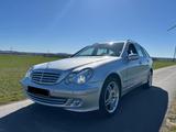 Mercedes-Benz Mercedes W203 C320CDI T-Model - gebrauchte Mercedes-Benz C 320 aus dem Jahr 2005