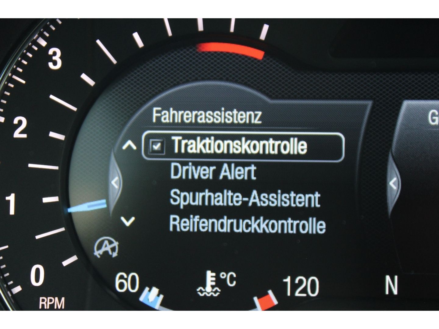 Fahrzeugabbildung Ford Galaxy Titanium 7 Sitze AHK Navi Pano GRA GJR PD