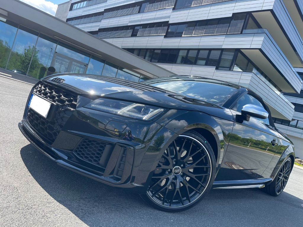 Audi TTS