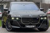 BMW M760e TOPZUSTAND.EXECUTIVE.DR.ASS.PRO.B&W.5/100 - schwarze BMW M760