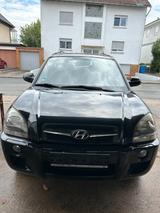 Hyundai TUCSON 2.0 GLS 2WD GLS - Hyundai TUCSON aus 2008