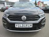 Volkswagen T-Roc Sport  **1.HAND**~incl. GARANTIE~TOP - Volkswagen T-Roc mit Benzin-Antrieb: Limousine