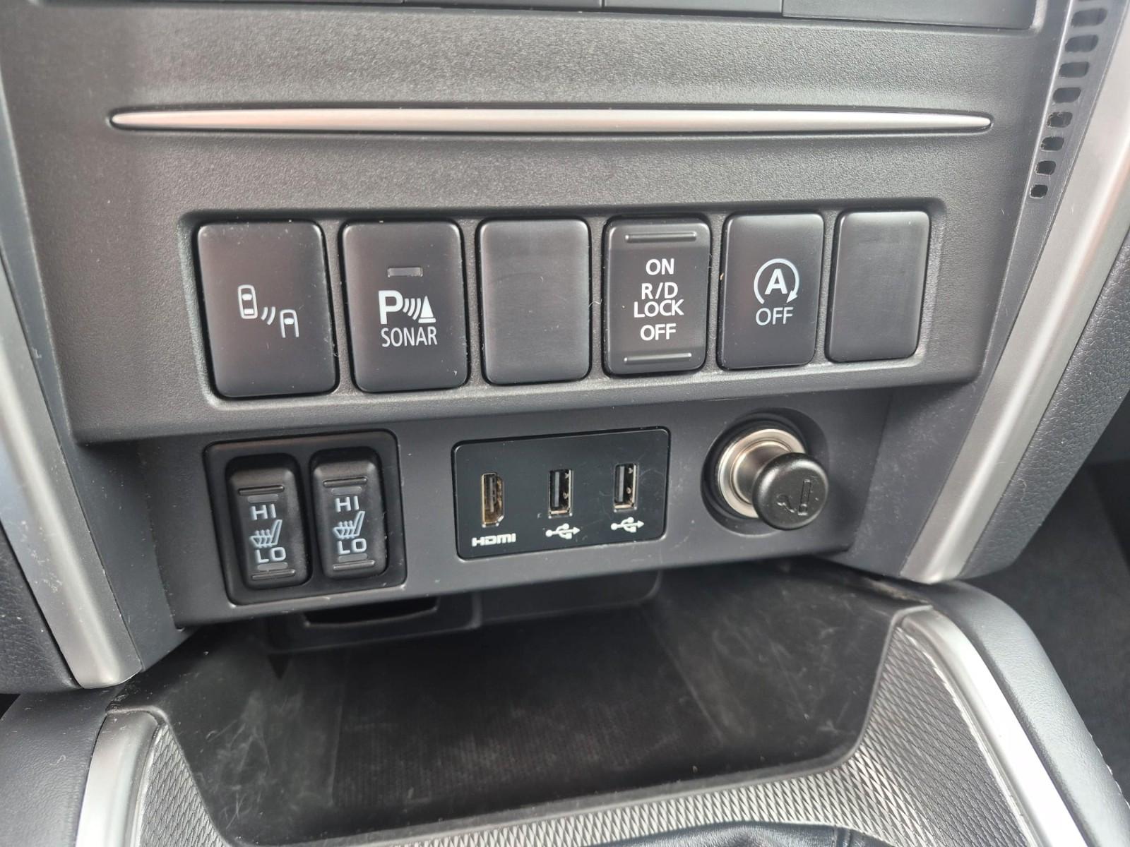 Mitsubishi L200 Spirit Doppelkabine 4WD