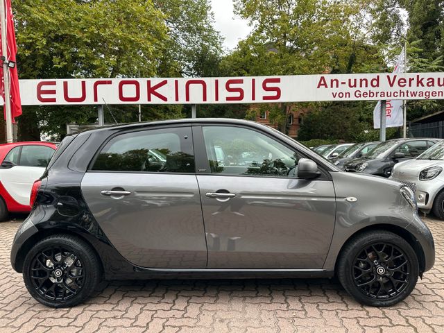 Smart forfour 66kW prime SPORT DCT*LEDER*NAVI*SHZ*PTS