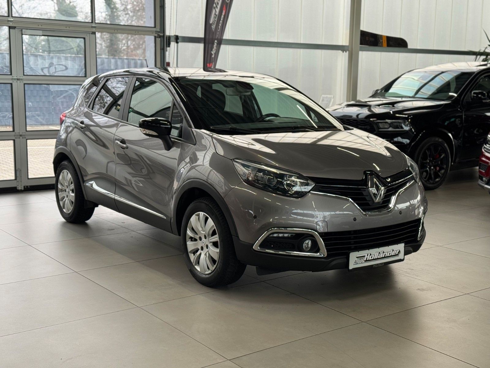 Fahrzeugabbildung Renault Captur 0.9 TCe 90 Dynamique KAMERA+NAVI+SITZH.