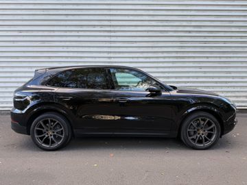 Porsche Cayenne - 8