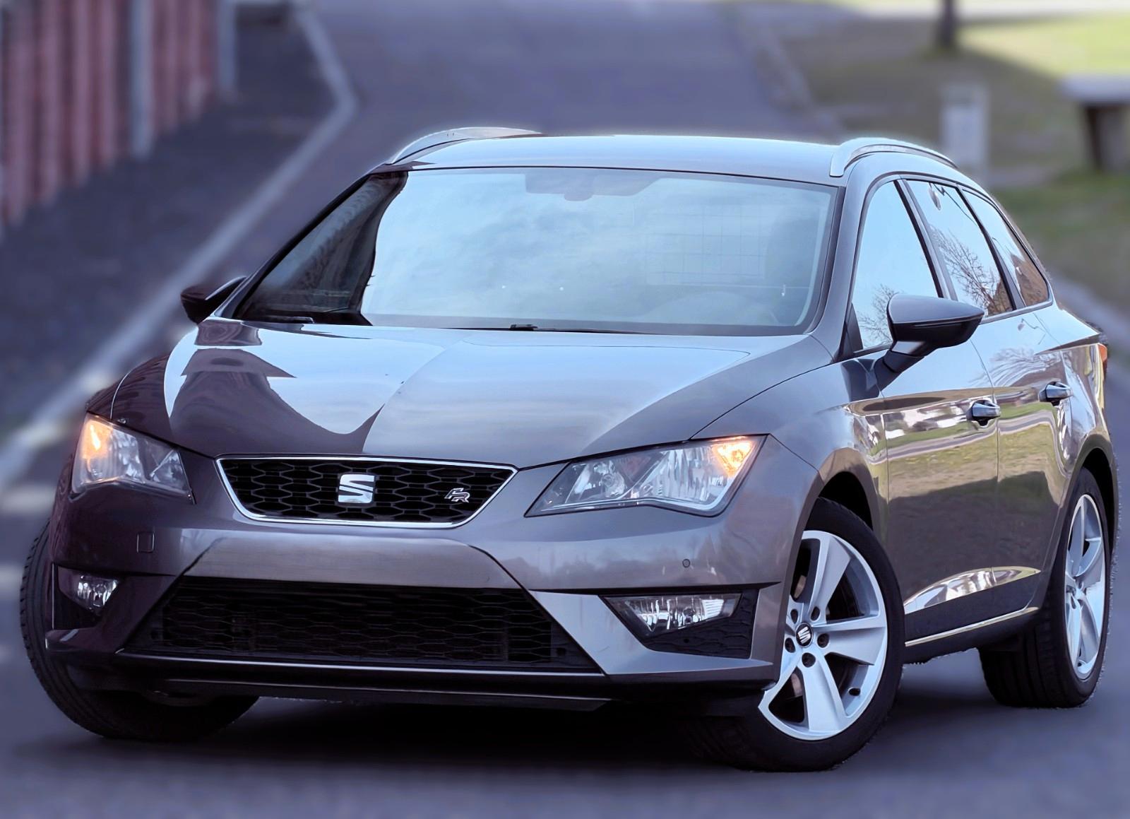 Seat Leon ST FR PDC AHK