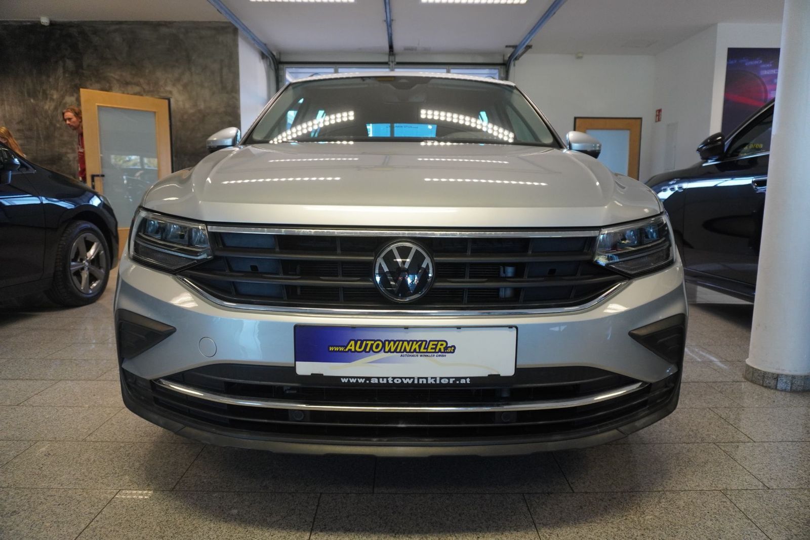 Volkswagen Tiguan 1,4 TSI eHybrid PHEV ACC/Virtual/Navi imagem 2