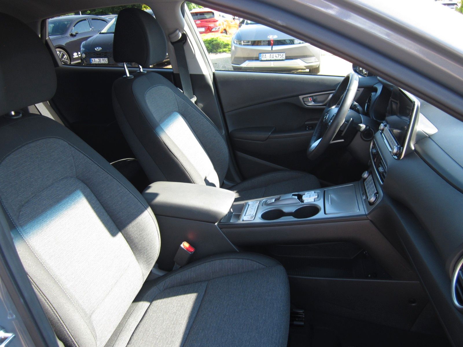 Fahrzeugabbildung Hyundai Kona ELEKTRO 100kW Advantage Navi