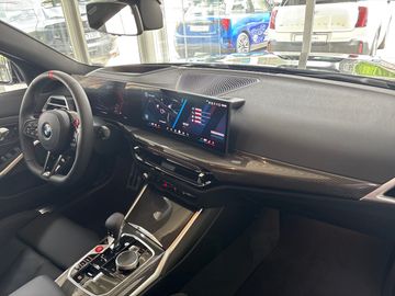 BMW M3 Competition M XDR M Drivers P. Head-Up DAB