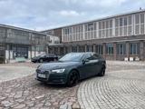 Audi A4 Avant quattro sport, S-Line, Standheizung - mit Diesel-Antrieb: Grün, Standheizung