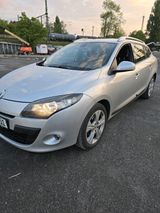 Renault Megane 1.9 Diesel  Kombi Tüv bis 0... - Renault Megane mit Diesel-Antrieb: Kombi, 1.9