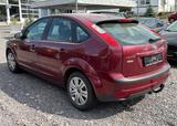 Ford Focus Lim. Ghia Klimaa. 2.0 - Ford: Ghia