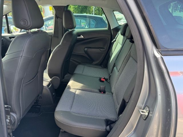 Fahrzeugabbildung Opel Crossland 1.2 Turbo Elegance Paket AT
