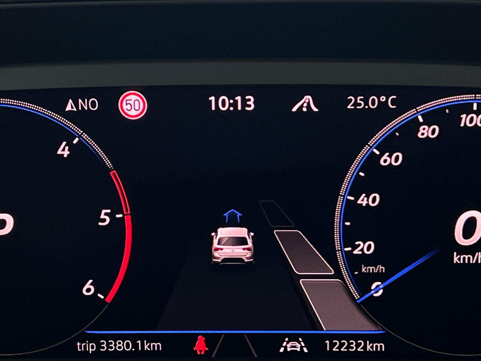 Fahrzeugabbildung Volkswagen T-Roc R-Line 2.0 TDI DSG 4Motion *AHK, BlackStyl