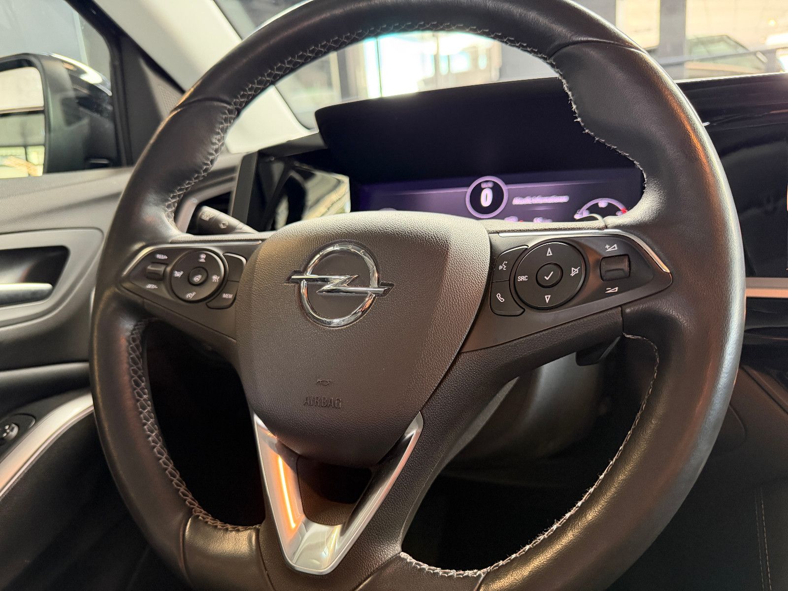 Fahrzeugabbildung Opel Grandland Ultimate/LEDER/KAMERA/ASSISTANC/LED/DI