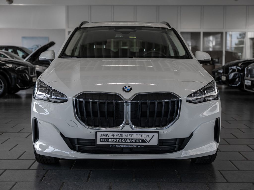 BMW 220 Active Tourer PANO AHK LED NAVI KAMERA SHZ foto 4
