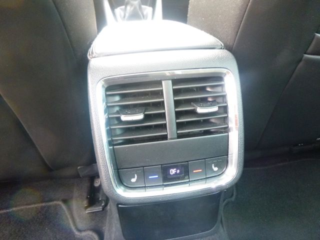 Fahrzeugabbildung Skoda Octavia 1,5 TSI Kombi >AHK/PANO/NAV/LED/SHZ<